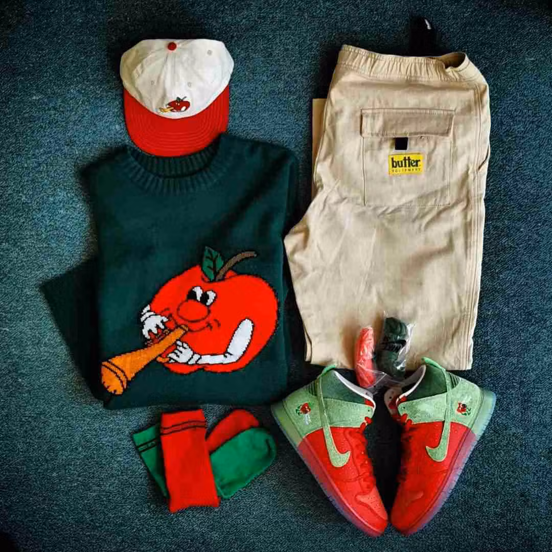 Nike SB Dunk High 'Strawberry Cough' CW7093-600 Nike SB Dunk High 'Strawberry Cough' CW7093-600